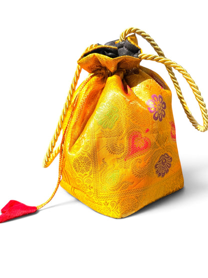 Banarasi Potlis